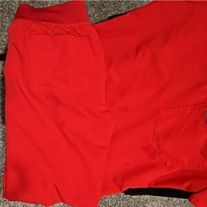 Figs vibrant red XXS petite top with XXS joggers bottom fits like small